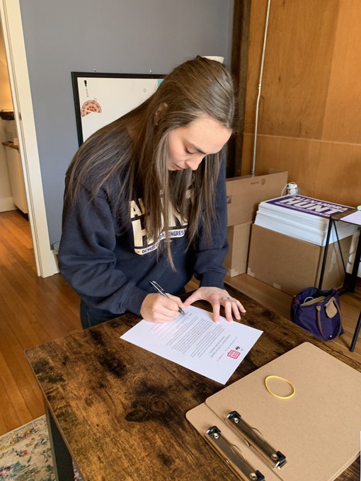 A few weeks ago, I took the @foe_us pledge not to take accept any fossil fuel money &amp; the @codepink pledge<a class="tags" target="_blank" title="On Twitter" href="/?out=eyJ0eXAiOiJKV1QiLCJhbGciOiJIUzUxMiJ9.eyJpYXQiOjE3MjIwMTIwOTMsImlzcyI6InR3cG9ybnN0YXJzLmNvbSIsIm5iZiI6MTcyMjAxMjA5MywiZXhwIjoxNzUzNTQ4MDkzLCJyZWRpcmVjdF91cmwiOiJodHRwczovL3R3aXR0ZXIuY29tL2ZvZV91cyJ9.xxR0vhnINtl5Z0GsDyIw2_EqYLU2zgX34e1zc_sR8FUaFgZpZuU9is12MRaA2LuHkZYHtw1YwGmtsaZfJZOkRQ">@foe_us</a><a href="/tag/tearthemup"class="tags"><span>#tearthemup</span></a>