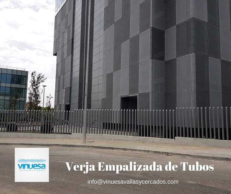 Vinuesavallas's tweet photo. Verja empalizada de tubos. Verjas industriales y residenciales. Seguridad, diseño y calidad. Consúltanos.
https://t.co/kCB9E1ueg0 #vinuesavallas #cierratuespacio #cerramientos #cercados #vallas #vallasresidenciales #verjametalica #tubosdehierro #tubos https://t.co/CrPEiOH2Ds
