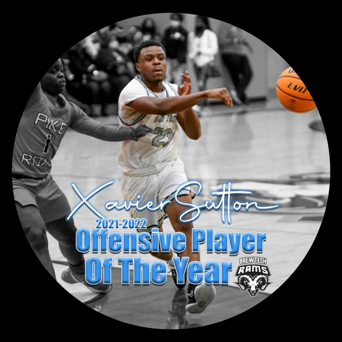 XS2210's tweet photo. Grateful to Receive Offensive Player of the Year for Brewtech 🙏🏽 @CoachKLarkin @2023Raptors @PrepHoopsAL @brewtech_lady https://t.co/BeUlEzDSqI