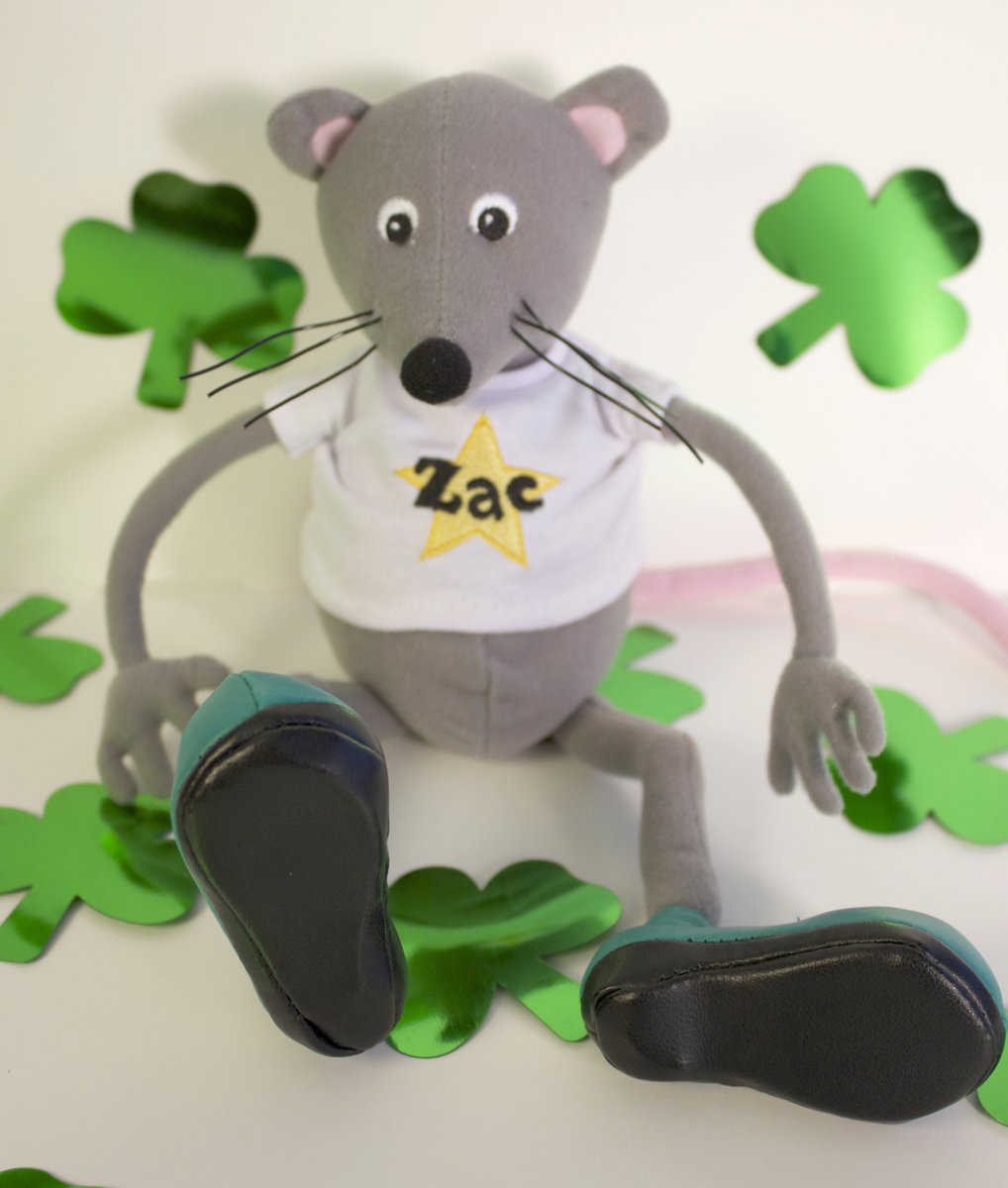 Starfalledu's tweet image. Happy St. Patrick&apos;s Day from Zac and friends!
#StPatricksDay #learntoreadwithstarfall