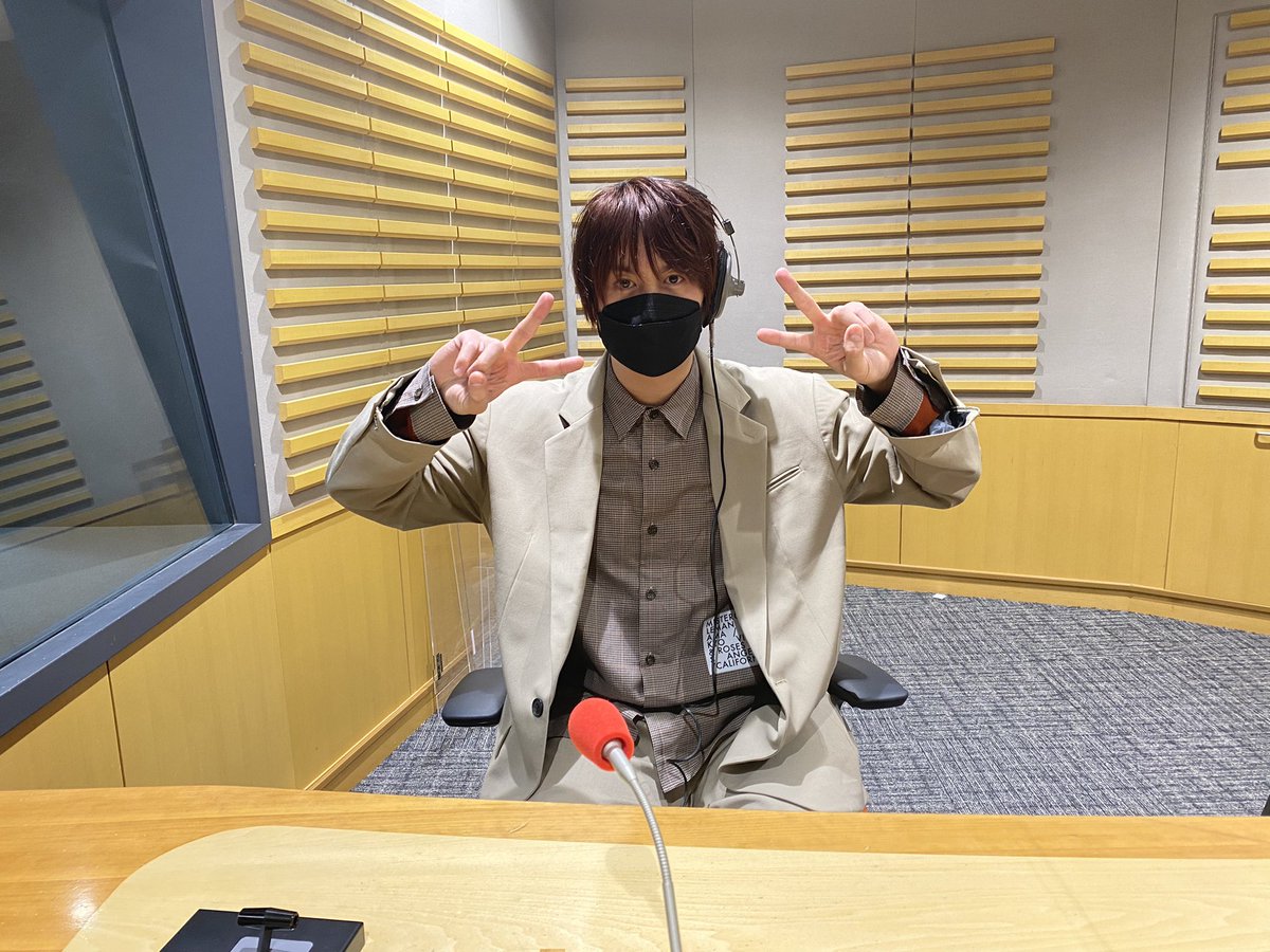 urai_radio's tweet photo. 「#浦井健治 のDressing Room」

今夜も21時20分から！

今週は、皆さんからいただいたメールをたっぷりご紹介させていただきます！ぜひ、お聴きください♪

➡️radikoはコチラ
https://t.co/pxdg6FHmLT

#浦井のラジオ https://t.co/WVNshl1EDP