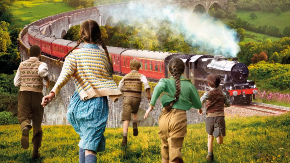 screenyorkshire's tweet photo. 🥁🥁🥁Celebrating some of the incredible films made in #Bradford2025 as we await the final shortlist reveal for #CityofCulture2025💥 

🍿Two in cinemas right now (Ali &amp; Ava and The Duke) and two waiting in the wings (Emily &amp; The Railway Children Return). What a starry showcase!💫 https://t.co/dr67ySy5Ux