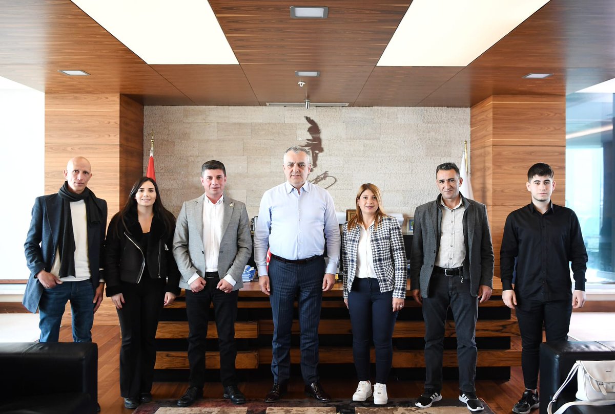 Yönetim kurulu başkanımız ve yönetim kurulu arkadaşlarımız ile Konyaaltı Belediye Başkanı Sn. Semih Esen'i ziyarette bulunup ilçemize ait yeni projeler hakkında fikir alışverişinde bulunduk. Misafirperverliğinden dolayı kendilerine 
<a href="/semih/">semih</a>.esen 
@muhammedcevik07