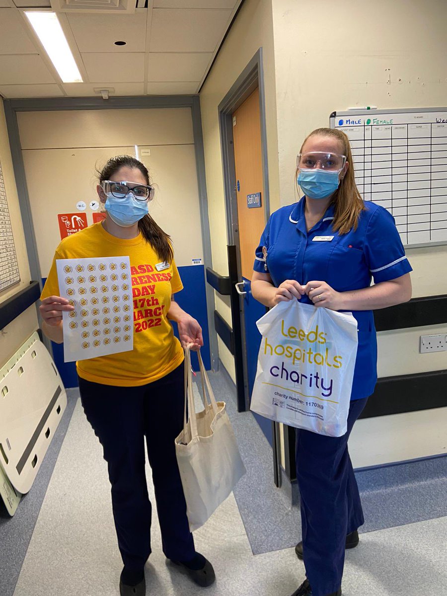 LTH_TissueVia's tweet photo. The tissue viability and continence promotion team have been visiting @LTHT_SIM educating staff about #MASDawareness day #thinkMASD @ChelsStephenson @EL032022 @fsimons26 https://t.co/mDKsbUmL6X