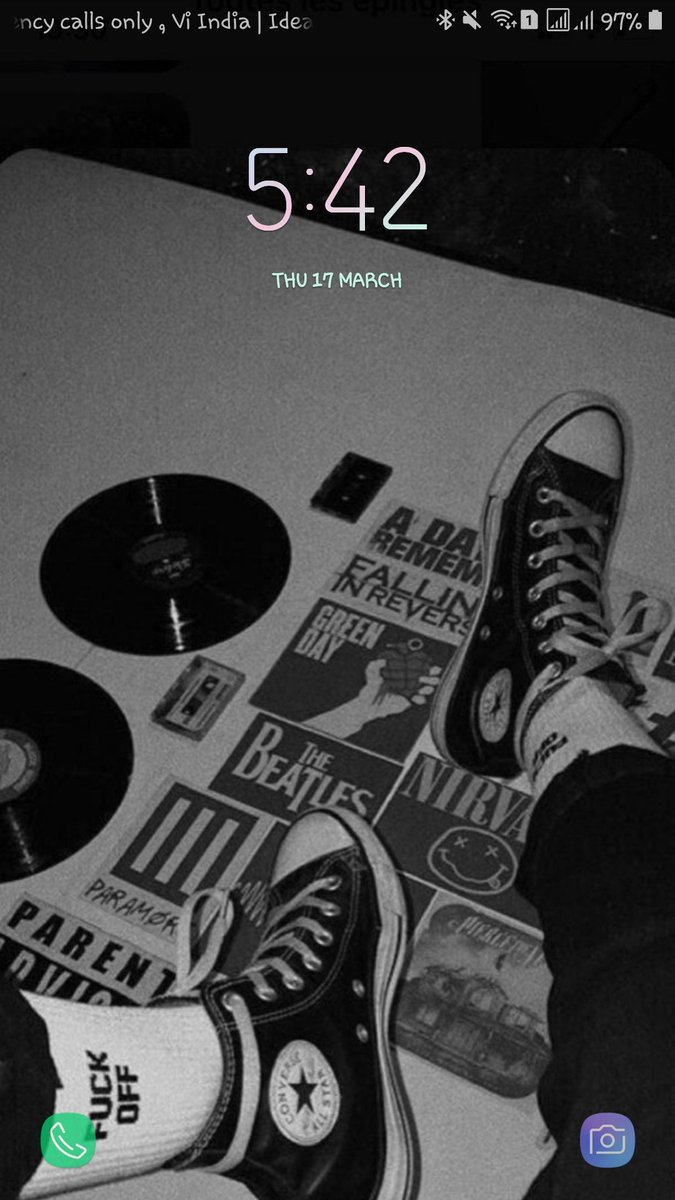 ka_mi__08's tweet photo. Don't break the chain 💜🏁

1. LOCKSCREEN 
2. HOMESCREEN 
3. LAST SONG U PLAY ON SPOTIFY 
4. LAST PIC ON YOUR GALLERY 
5. TAG "5" MOOTS

@Winterbear3980  @zhongligrandson @Lucky80224394 @beomiekkyu @_loveewin I also don't have 5 moots but still lol 🐄🙌🏻 https://t.co/iTajNIty07