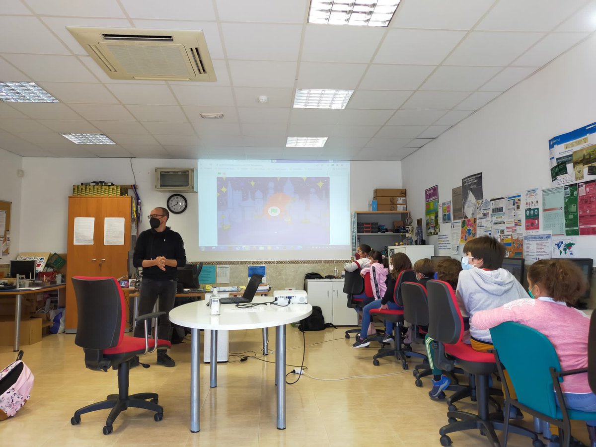 Punto Vuela Valderrubio tweet media