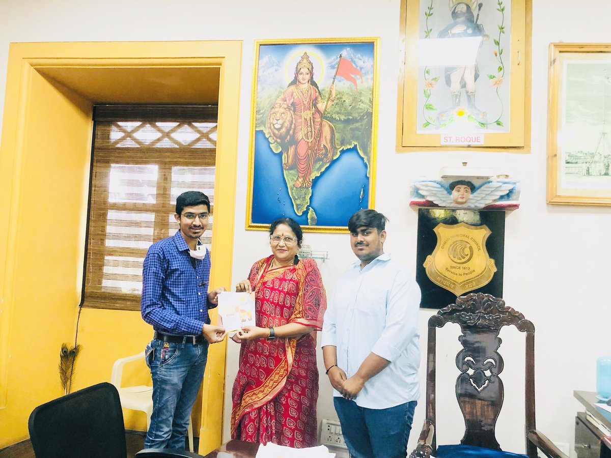 ABVPDAMANDNH's tweet photo. અભાવિપ નવસારી વિભાગ સંયોજક શ્રી @iharshitdesai જી દ્વારા સંઘપ્રદેશ દમણ નગર પાલિકા પ્રમુખ શ્રીમતી સોનલબેન પટેલનું  અખિલ ભારતીય  વિધાર્થી પરિષદ ના સાત દાયકા પર પ્રકાશિત થવા જઈ રહેલું પુસ્તક "ધ્યેયયાત્રા: અભાવિપ ની ઐતિહાસિક જીવન યાત્રા" નું પ્રિ બુકિંગ કરી પંજીકરણ કરવામાં આવ્યું. https://t.co/FaDZWjMO1b
