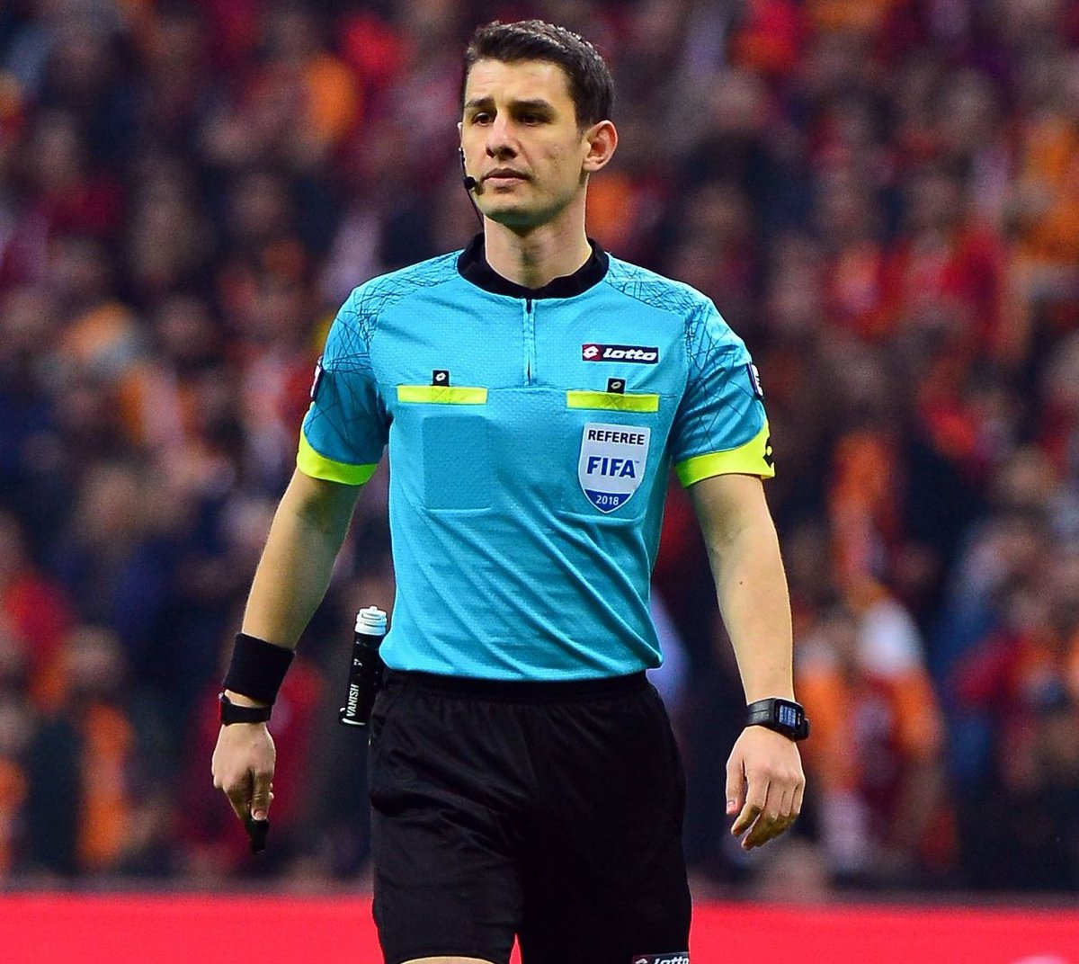 ⚽ Fenerbahçemiz ile İttifak Holding Konyaspor arasında oynanacak maçı hakem Halil Umut Meler yönetecek.