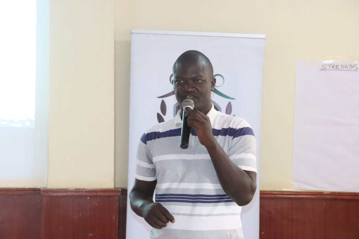 NYC_YouthVoice's tweet photo. The Govt. & @UNDPKenya gives priorities to youth issues.The implementation and adoption of Busia Youth Policy will provide solutions and address key challenges affecting young people ~ @EdgarAkide.
@040County
@RoySasaka
@ViridianaWasike
#DeepingDevolution
#NYCFursaMashinani https://t.co/89cvyIKAP1
