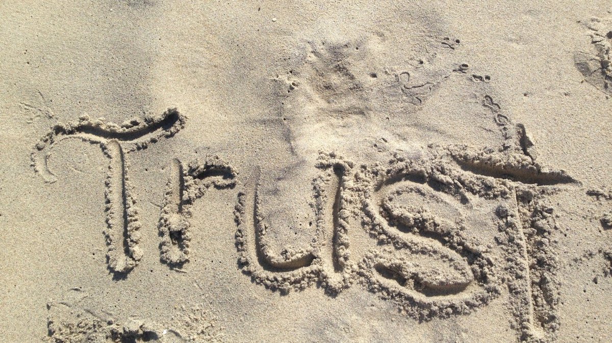 AutismChampions's tweet photo. Dr Prizant, my guru, says that autism is best understood as a disability of trust: trust in the body, the world, and others. https://t.co/4du67Tl2kS
#asd #autismawareness #autismadvocate #autismchampions #powertoparent #neurodiversity #uniquelyhuman #trust #barryprizant #guru https://t.co/elJi18VZjn