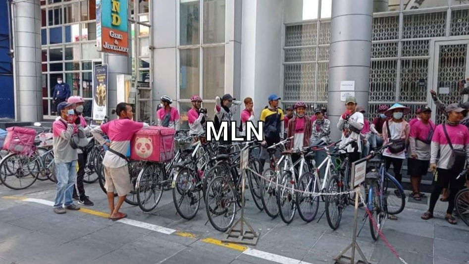 nslwin's tweet photo. JOIN STRIKE AGAINST Exploitation by #FoodPanda

Show your solidarity and stand with FoodPanda riders in #Myanmar by NOT ordering anything from FoodPanda on March 20, 2022. 

FoodPanda has reduced riders’ delivery fees by far more than 50% without prior notice. It is exploitation. https://t.co/rm7WfmTVci