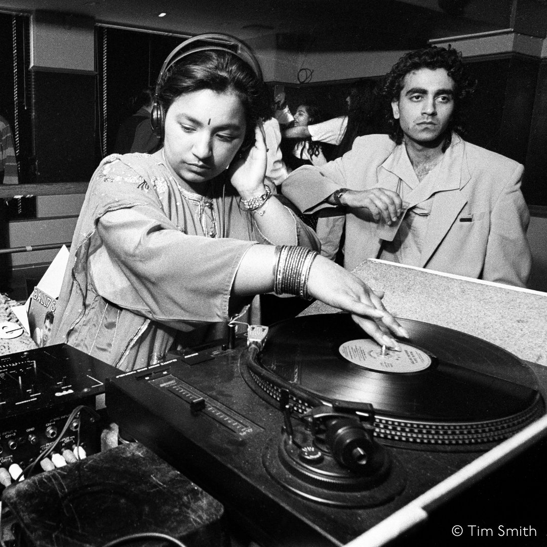 Migration Museum tweet media