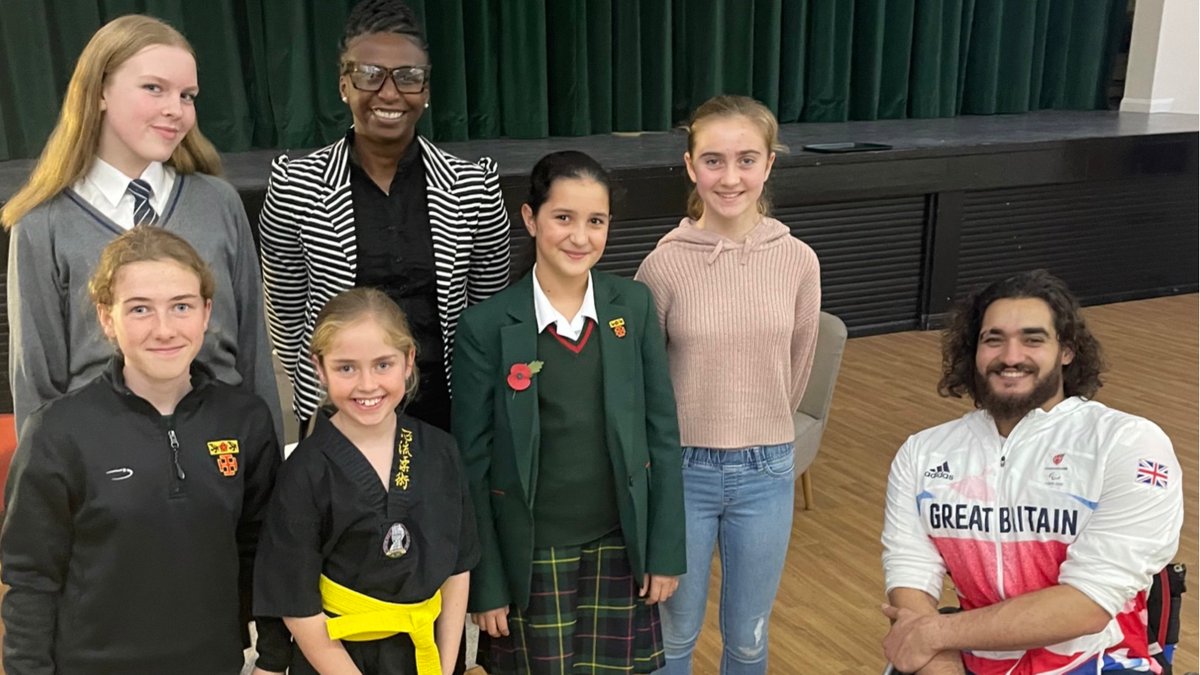 WisemanEaling's tweet photo. 🗣️Last Term @stbenedicts | 'Resilience:The Art of Bouncing Back' 

An inspiring &amp; engaging lecture led by Paralympian fencer @DCoutya &amp; Olympian 400m runner @DonnaLegz OBE

Our thanks to all for an unforgettable evening - Read: https://t.co/hmc7urL9tl

#Partnership #EmmausSchools https://t.co/xrFstMExFJ