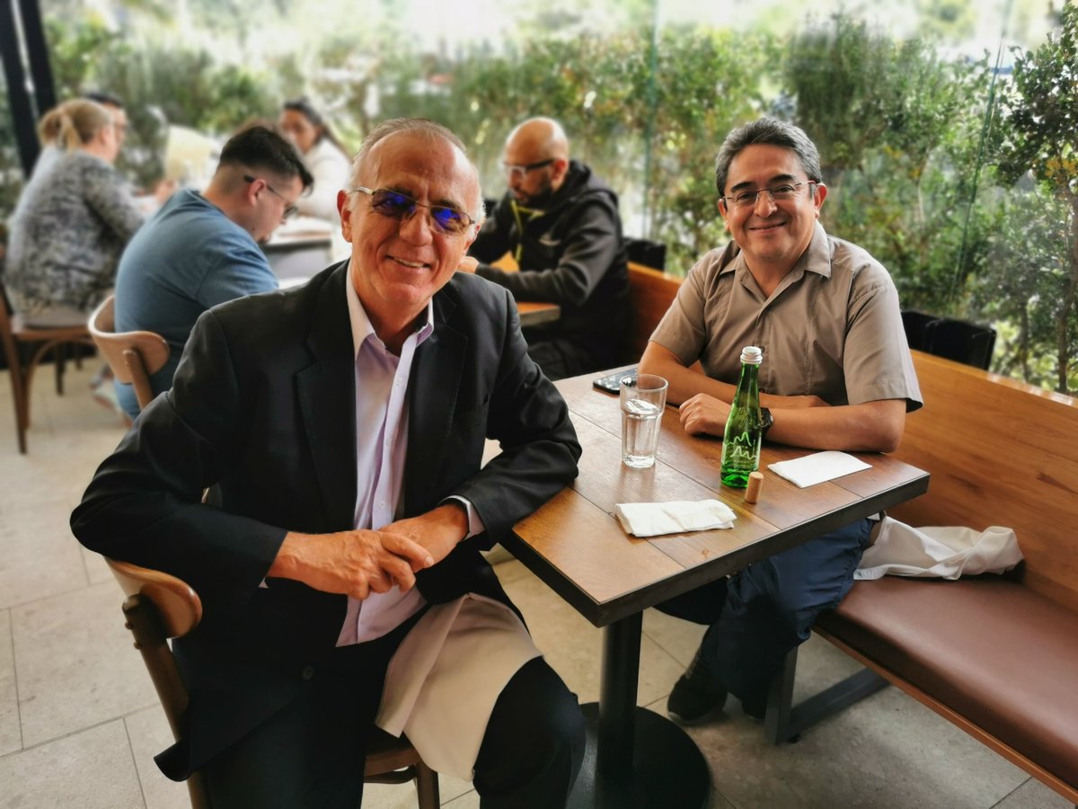 Ivan_Velasquez_'s tweet photo. Un agradable encuentro en Bogotá con el @PDHgt, @JordanRodas, luchador de mil batallas en defensa del Estado de derecho, cada vez menos vigente en Guatemala. https://t.co/FtPacpGQ77