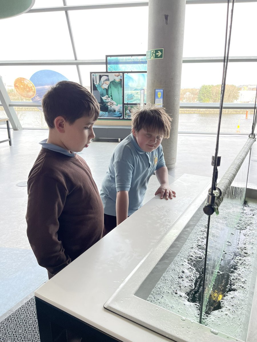 MrMcNulty3's tweet photo. Primary 4/3 have been having a fun trip to the science centre! @StBlanesGCC @AislinnGallana1 https://t.co/gXmbs0rMq7