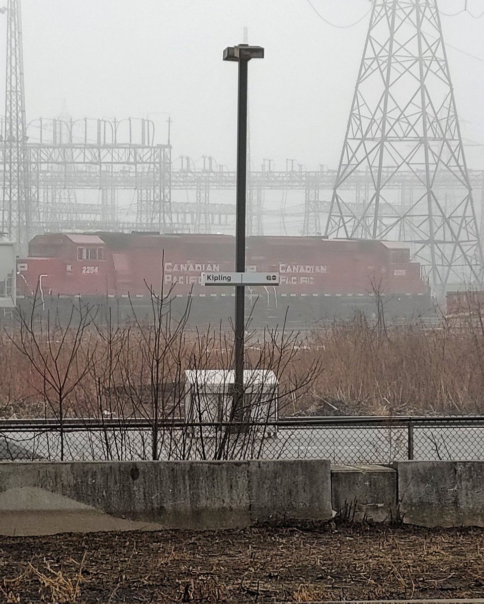 KiplingStation's tweet photo. #CanadianPacific #GOtransit #GOtrain #MiltonLine #KiplingStation https://t.co/uPjb6ec530