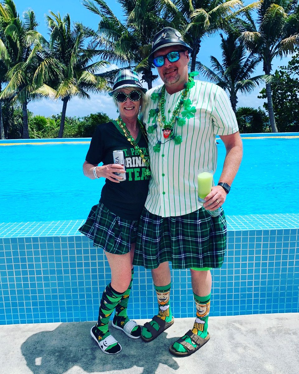 jroy5's tweet photo. Happy #StPatricksDay https://t.co/8vFCb7pWTz