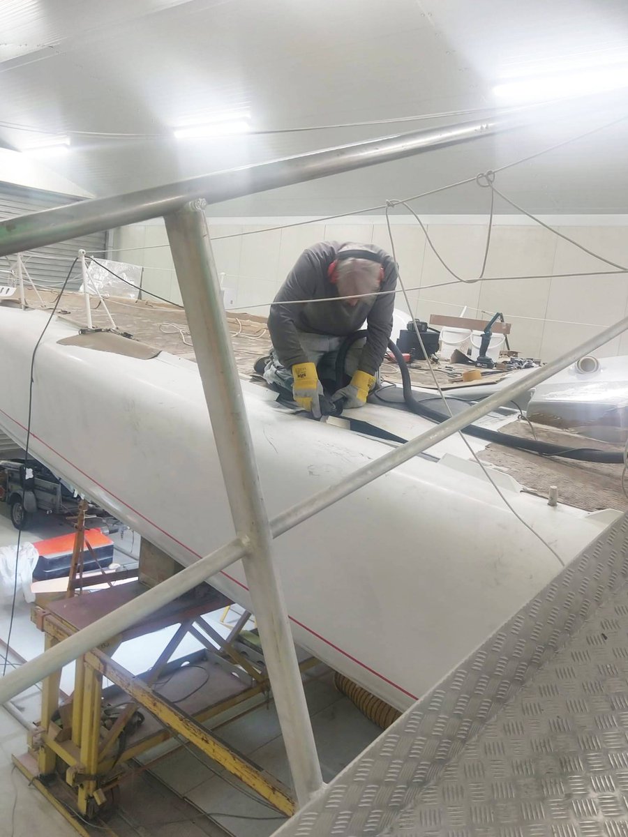 LouisDuc1's tweet photo. Les nouveaux puits des nouvelles dĂ©rives inclinĂ©es prennent forme... đ
#2evie #performanceresponsable #optimisation #transformation @Imoca @routedurhum https://t.co/KsZj7DybAH