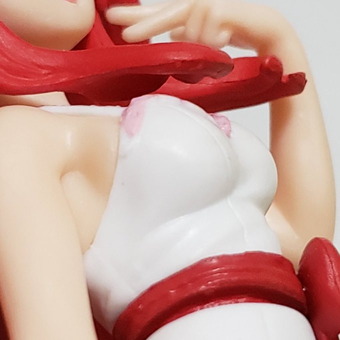 はい

四葉は腕が分割されてるせいでちょっと隙間が気になるな😐 https://t.co/KkjfSc0JNB 