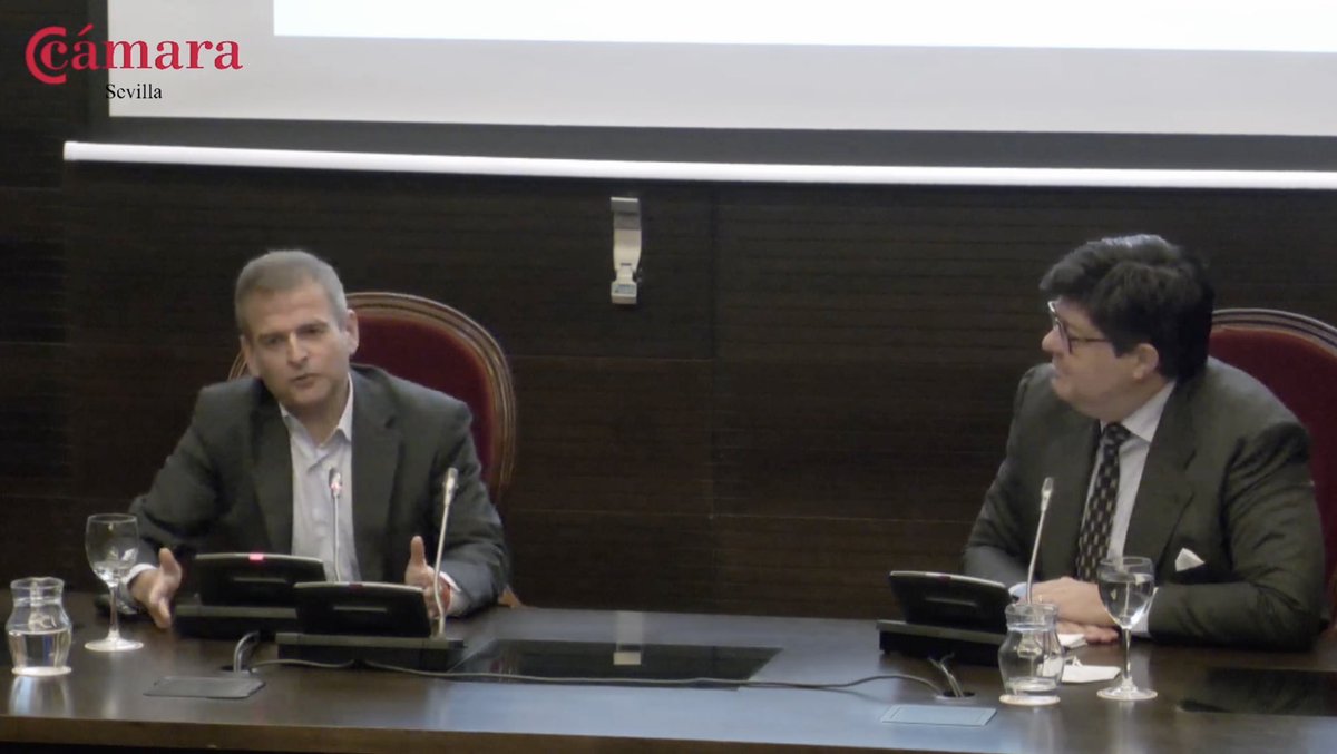 Fernando Pavón Pérez (@fernandopavonpe) on Twitter photo Qué buen rato echamos ayer en la <a href="/camaradesevilla/">Cámara de Comercio de Sevilla</a> hablando de #IA y sus aplicaciones financieras. Gracias a Luís Cordero e <a href="/IgnacioFdezMont/">Ign.Fdez-Montes,CFA</a> de @IEAF20 que lo conocí allí y que guió muy bien un diálogo entretenido y con cuestiones de peso. Qué buen rato echamos ayer en la <a href="/camaradesevilla/">Cámara de Comercio de Sevilla</a> hablando de #IA y sus aplicaciones financieras. Gracias a Luís Cordero e <a href="/IgnacioFdezMont/">Ign.Fdez-Montes,CFA</a> de @IEAF20 que lo conocí allí y que guió muy bien un diálogo entretenido y con cuestiones de peso.