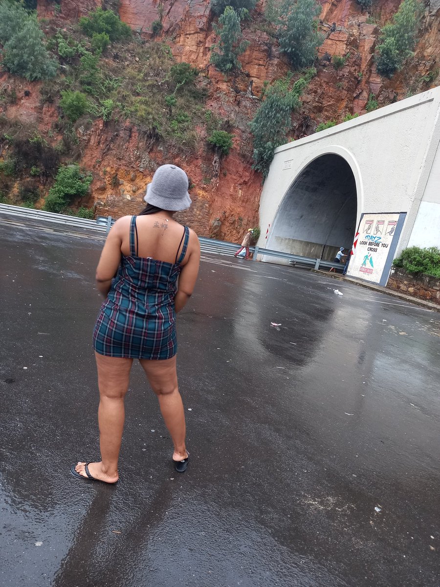 Lovelinessmona's tweet photo. The rain has just stopped https://t.co/m6XsIrxZGu