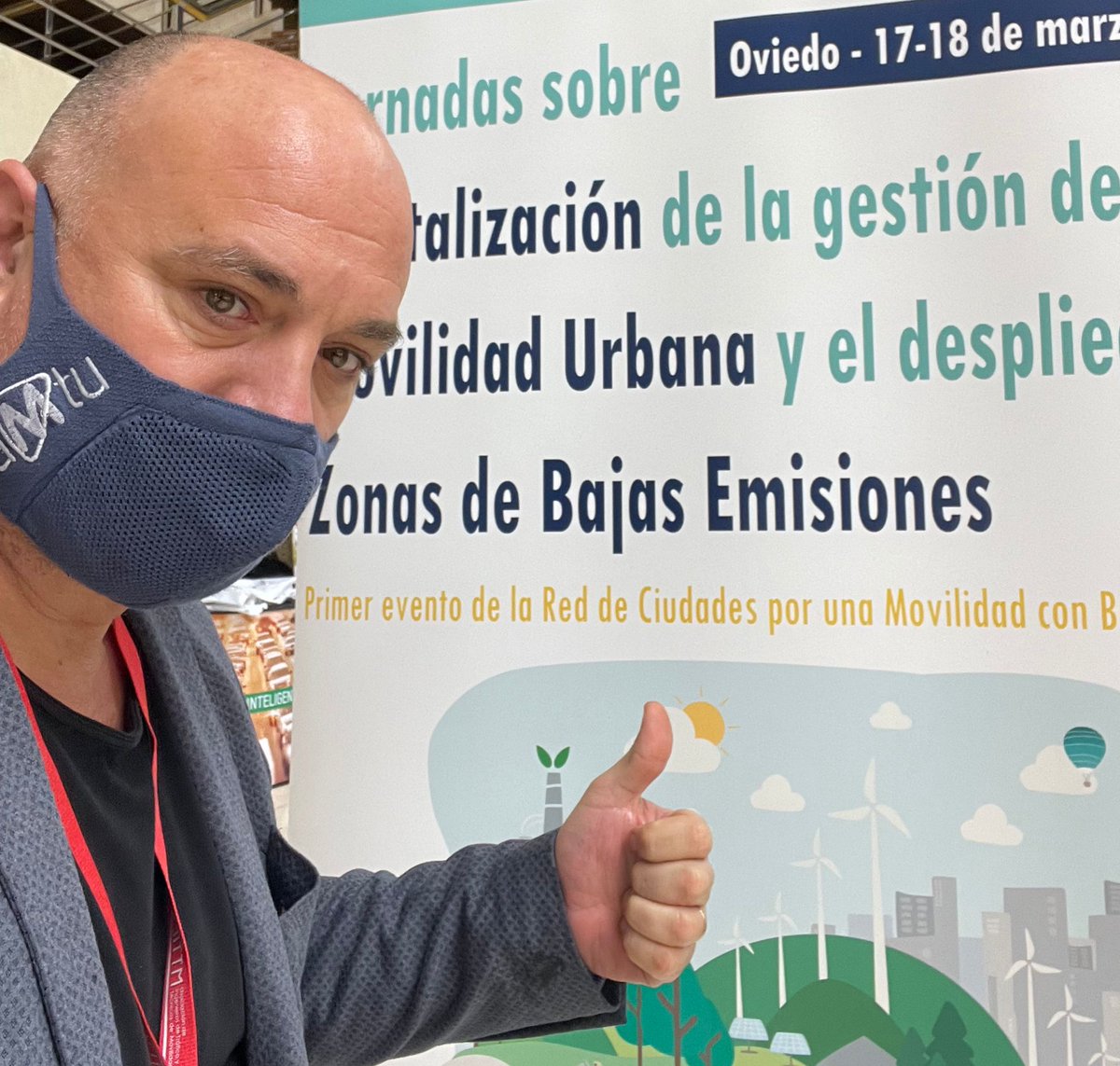 amtu_cat's tweet photo. L' @amtu_cat assisteix a la "Jornada sobre Digitalització de la Mobilitat Urbana i el desplegament de #ZBE" que organitza l' @aytoviedo
🎯Conèixer les novetats i aprofundir en temes de digitalització i #ZBE per poder seguir-hi treballant
🌐https://t.co/FVth4WeGUA
#AITTM #ITS https://t.co/5yRSjRvkvC
