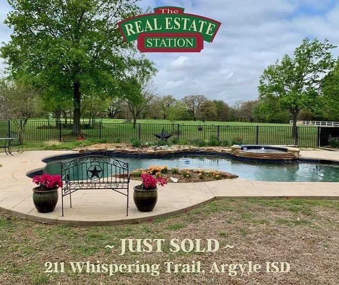 RESARGYLETX's tweet photo. Just Sold ~ Busy week! Exciting closings for buyers and sellers this week! Let us know how we can assist you! 

Contact us today! 940.464.1111 https://t.co/tQlIbubMqG