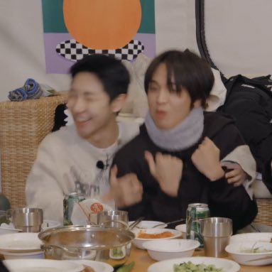 mabearfullsun's tweet photo. ดีใจที่เกิดเป็นดงรึนค่ะ ㅠㅡㅠ https://t.co/eWT7vmsXPg