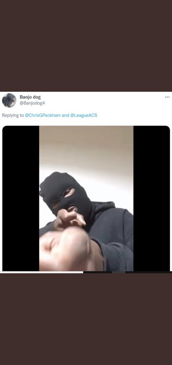 cliveswinsco's tweet photo. @HazelTreacy1 @domdyer70 @ChrisGPackham Indeed! "Banjo" & his sinister threats (encl here) really warrant some attention from @HantsPolice
#BloodsportsTrolls #ThreatsOfViolence https://t.co/8HHQl7DwtD