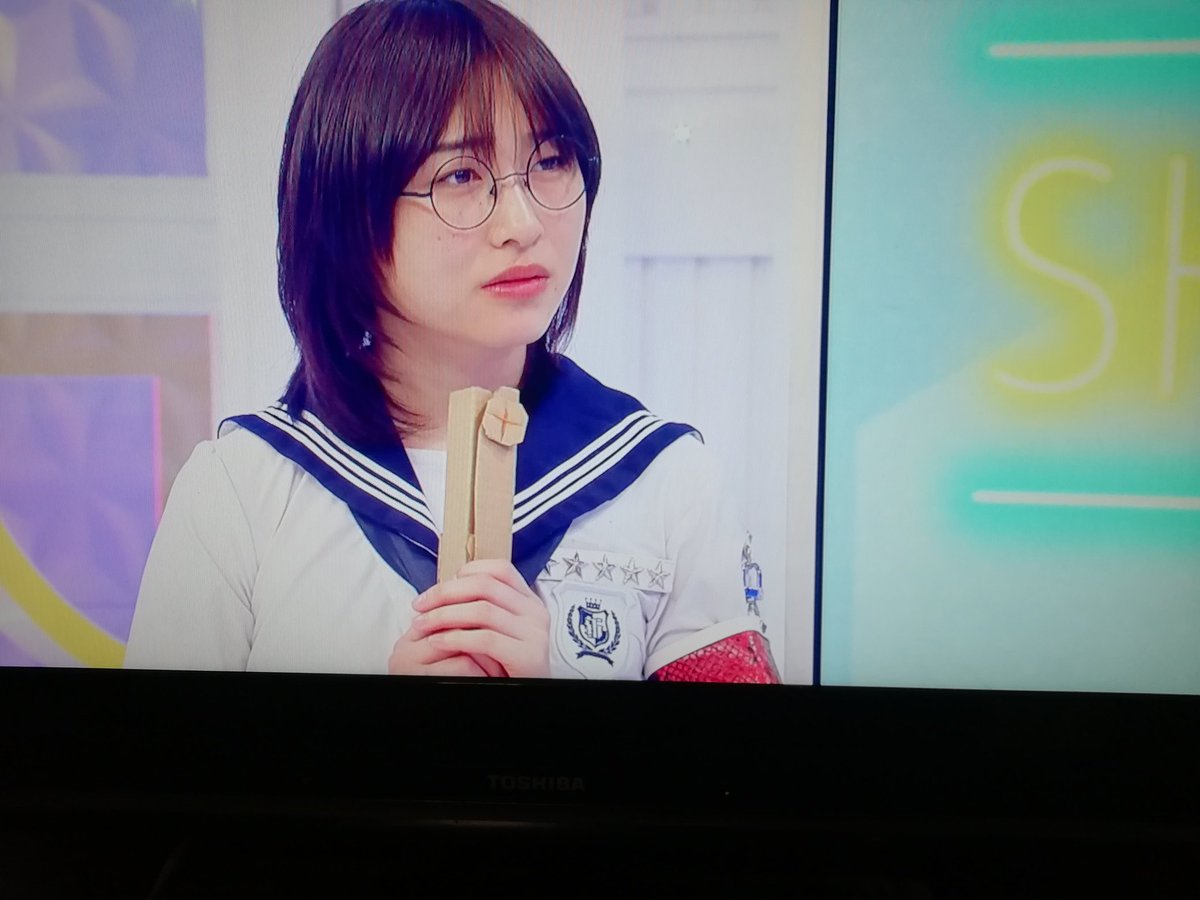 📸 – #SUZUKA durante o Programa de hoje!

#スッキリ #新しい学校のリーダーズ #ATARASHIIGAKKO #金沢涼花