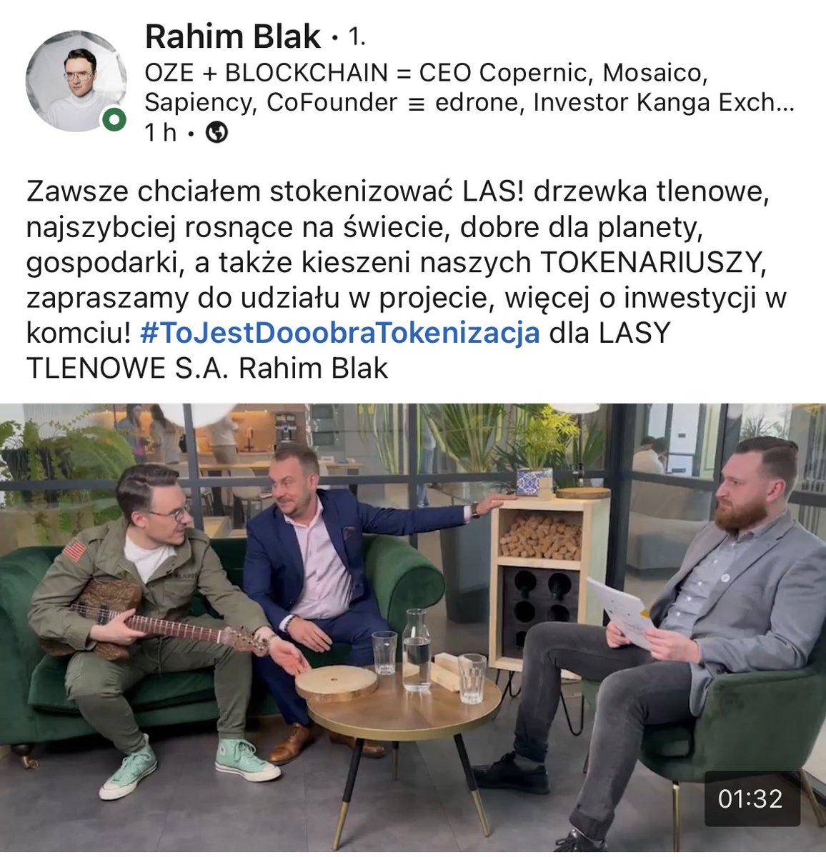 WojtekKardys's tweet photo. Z ciekawostek branżowych, Rahim Blak (grając na drewnianej gitarze) zapowiada nowy projekt, otóż chce ztokenizować las tlenowy. xD

#TooooJeeeestWTTTFFFFF https://t.co/kVYvy7DwC2
