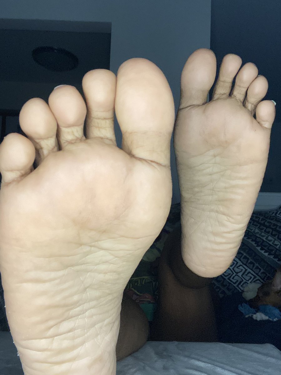 The Humiliation Machine 🎰 tweet media