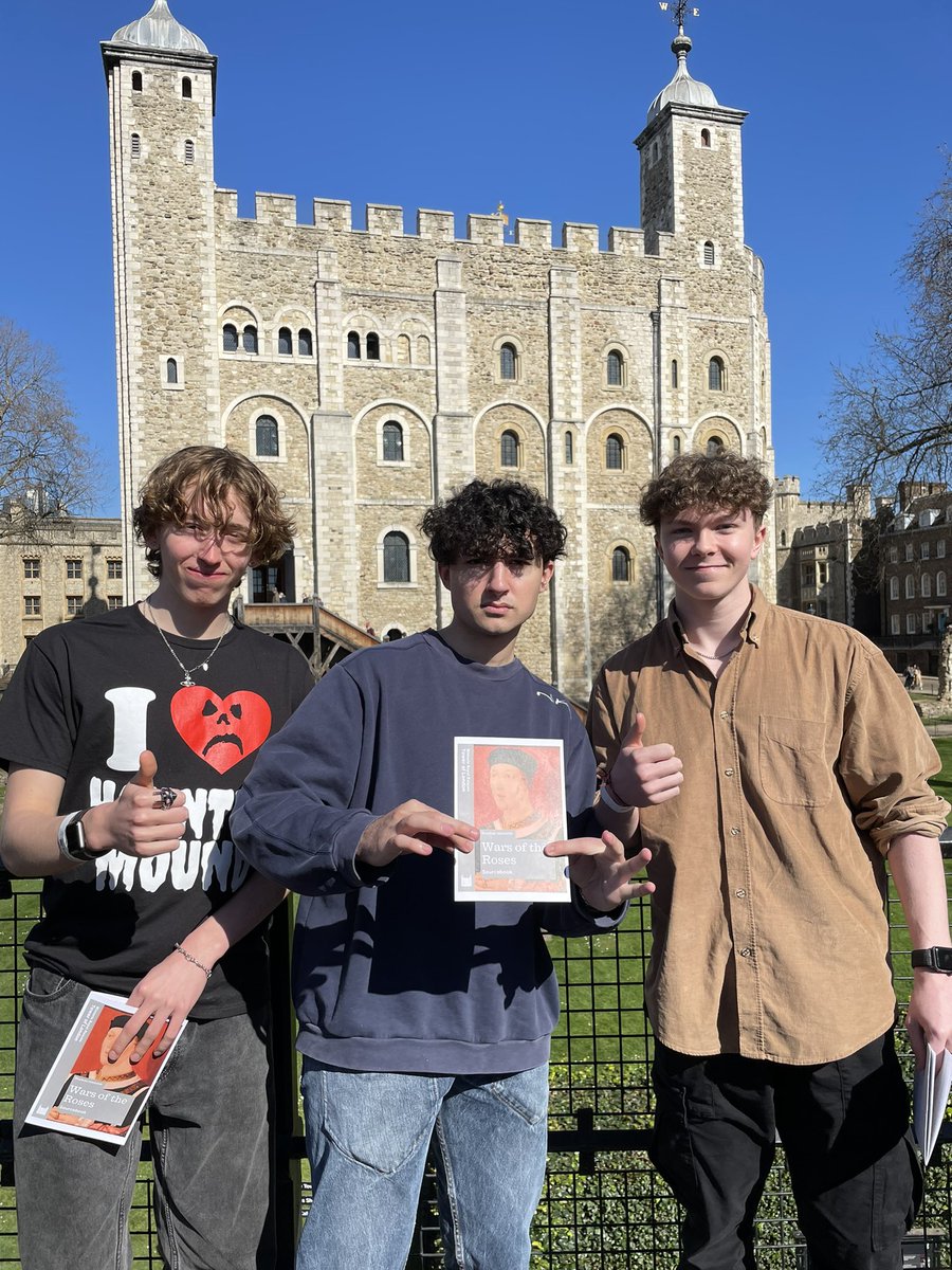 L6th gents enjoying the history trip to the Tower of London #hiltonaway