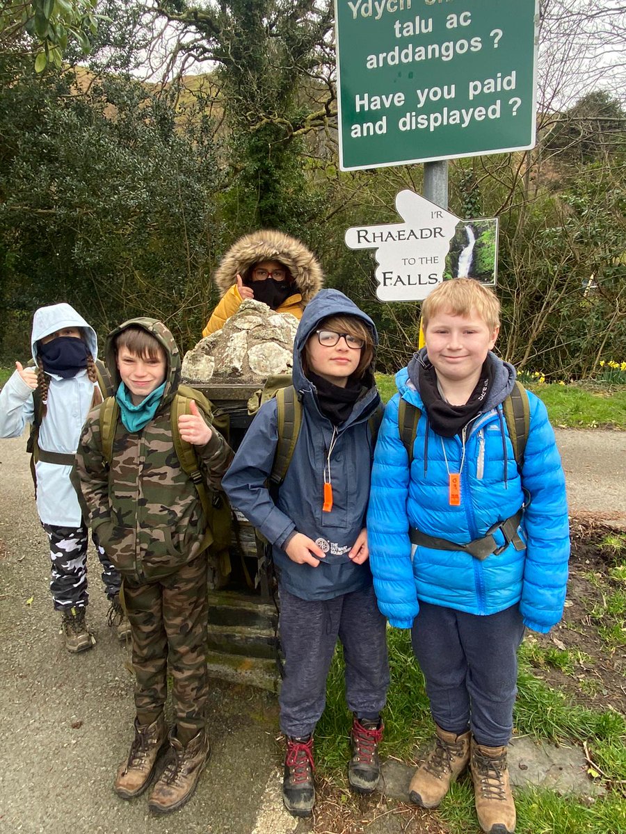 ByronSchool's tweet photo. Team bonnington are off into the forest #dol-goch #tothefalls #Year6Wales2022 #outdoorlearning #OAA @AberdoveyCentre @OutwardBoundUK https://t.co/KuW2CW3SaD