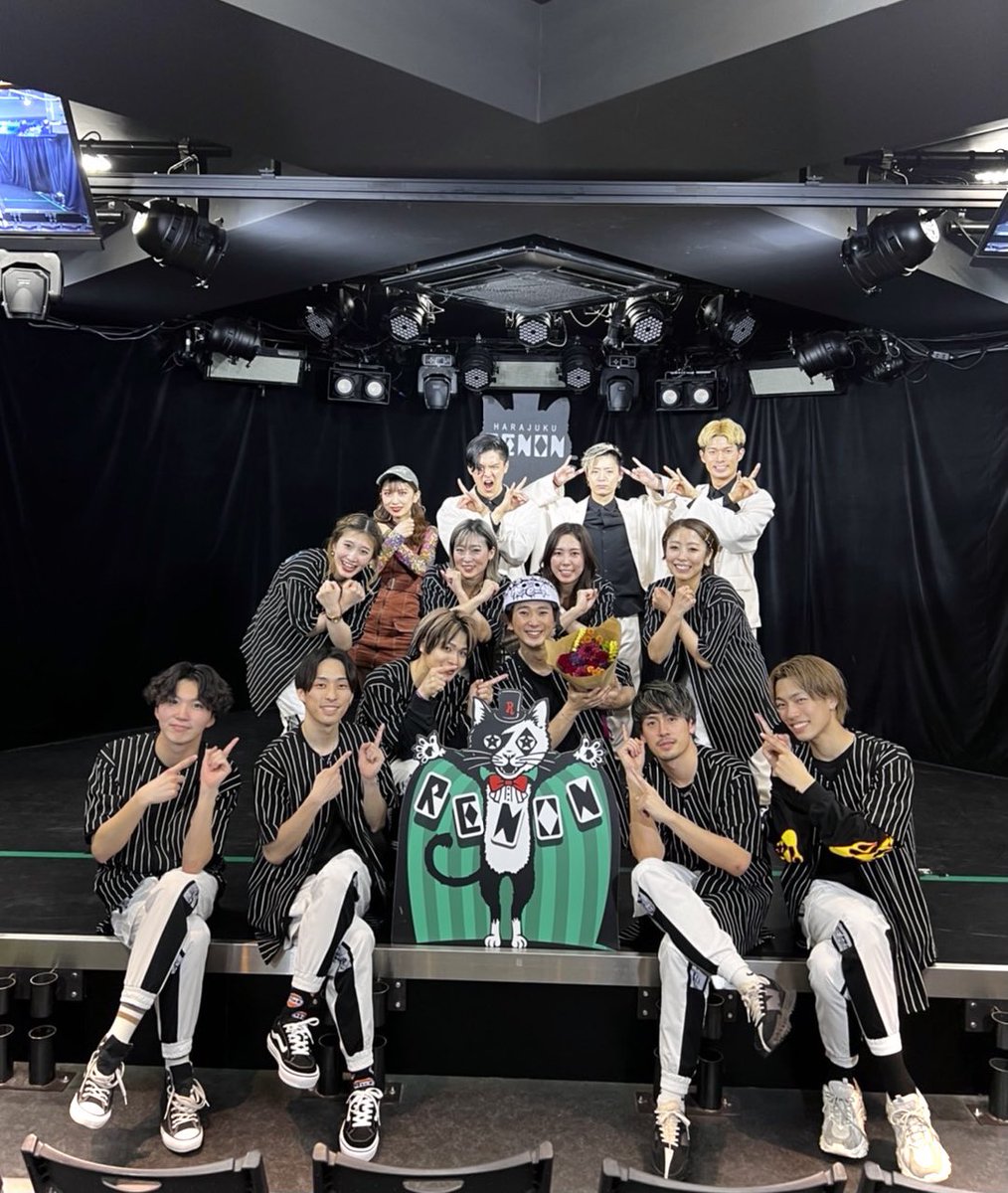 HARAJUKU_RUIDO's tweet photo. 🕺本��出演アーティスト💃

🎂Birthday Happy Boy : Kei Ito
🕺Artist : soichiro/Takumasa/Ricky/Arashi/Kodai/yuu
yuuca/Shiori/Akari/Maria/
🎙Singer : MOEKA

#原宿RENON #レノンくん #猫 #イラスト #XTOKYO #BIRTHDAYSPECIAL #dance #happybirthday #ありがとうございましたにゃ🐈🌃💫 https://t.co/rLahphPqKK