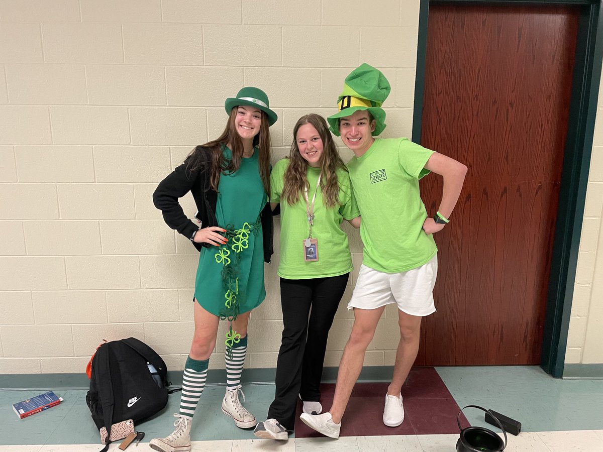 Beth Rhyne tweet media