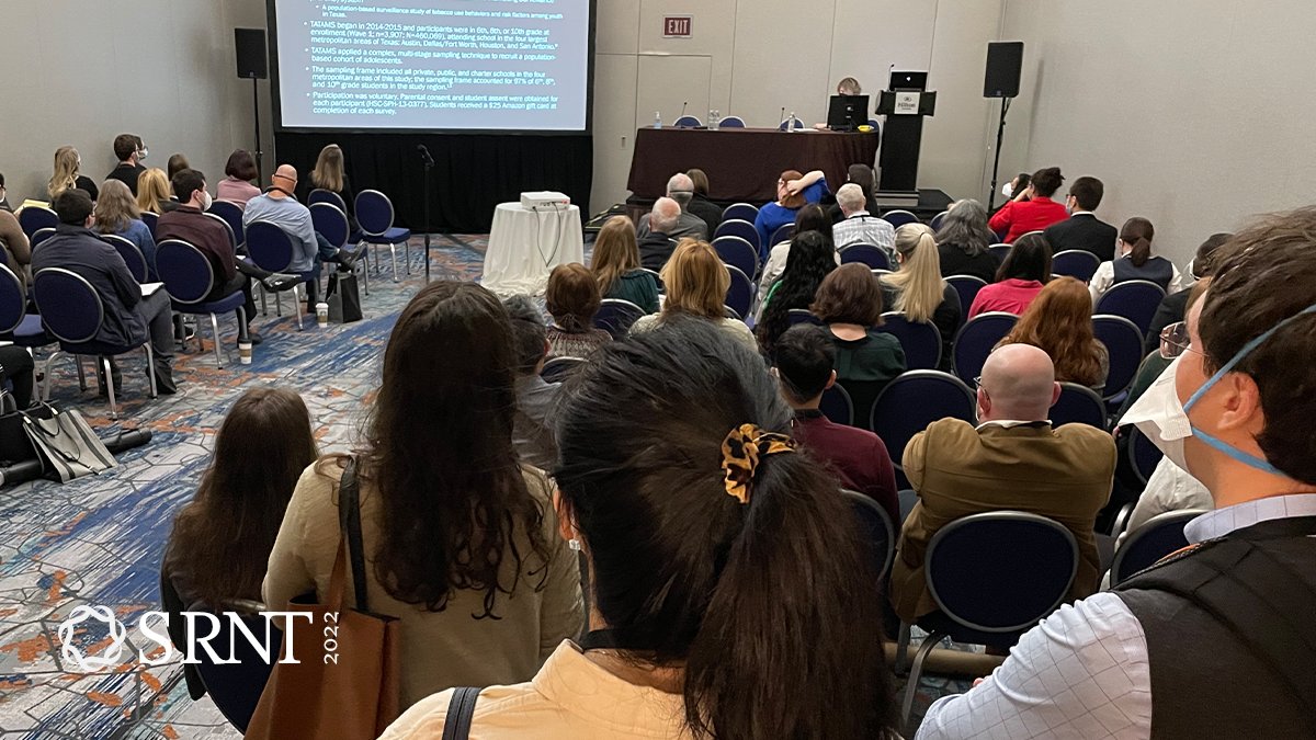 Lines out the door at #SRNT2022 for the morning session "Bidirectional Relationship Between Mental Health and Nicotine Use"