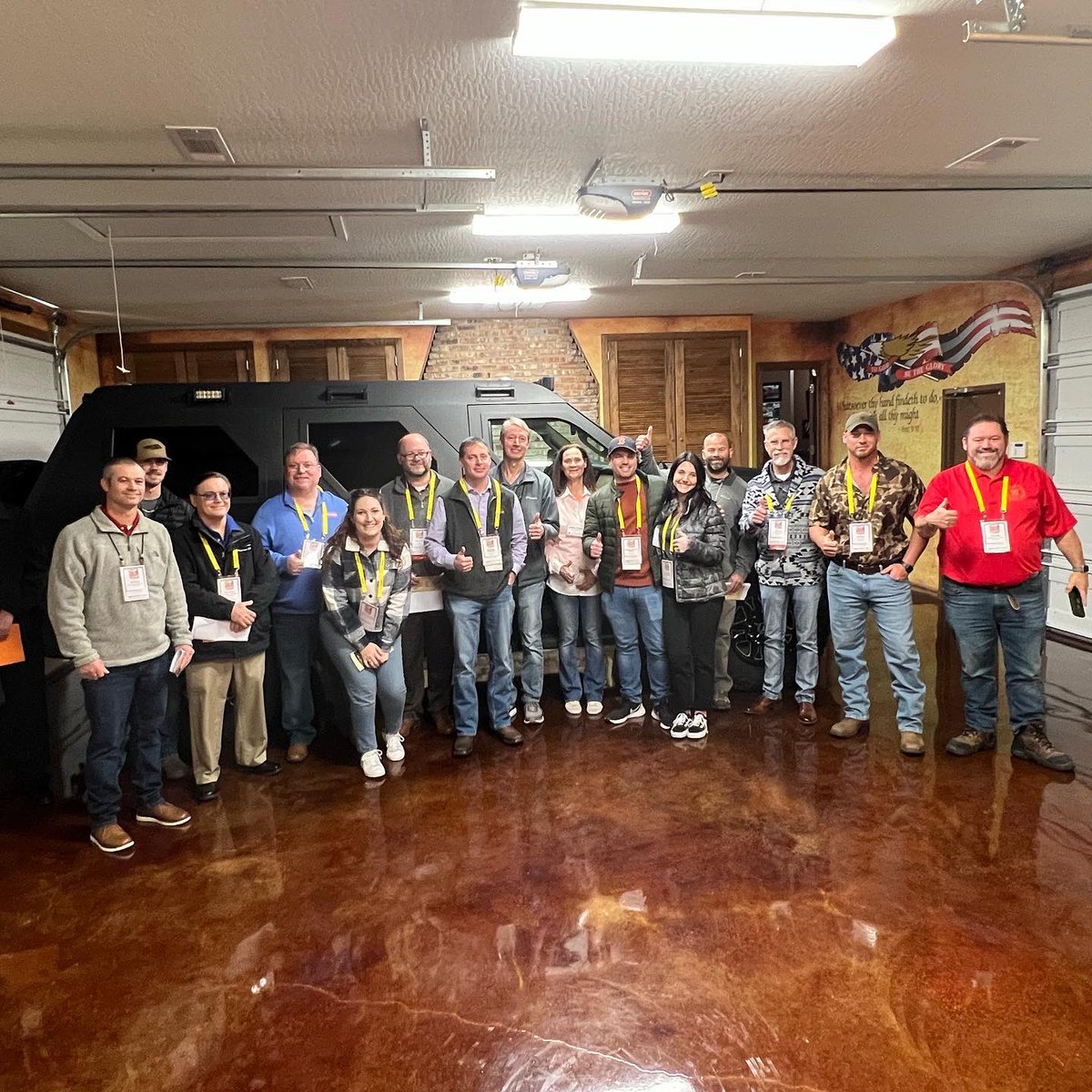 midsouthsign's tweet photo. MSSA struck GOLD 🌈🤩🏆 We sure are LUCKY to have members like YOU!
Happy St. Patrick’s Day, everyone ☘️🍀
#midsouthsignassociation #ideaexchange #signindustry #networking #memberssupportingmembers https://t.co/zjdJORuDSK