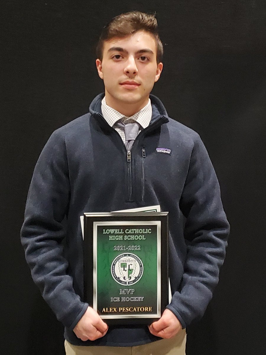 LCatholichockey's tweet photo. 2022 Team MVP
Captain Alex Pescatore
@LowellCath @LowellCatholic https://t.co/0VtVUcrAkE