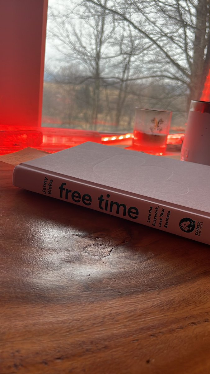 kseniadotlove's tweet image. “Are you ordering off yesterday’s menu?” - Paul Selig via @jenny_blake in  #itsfreetime