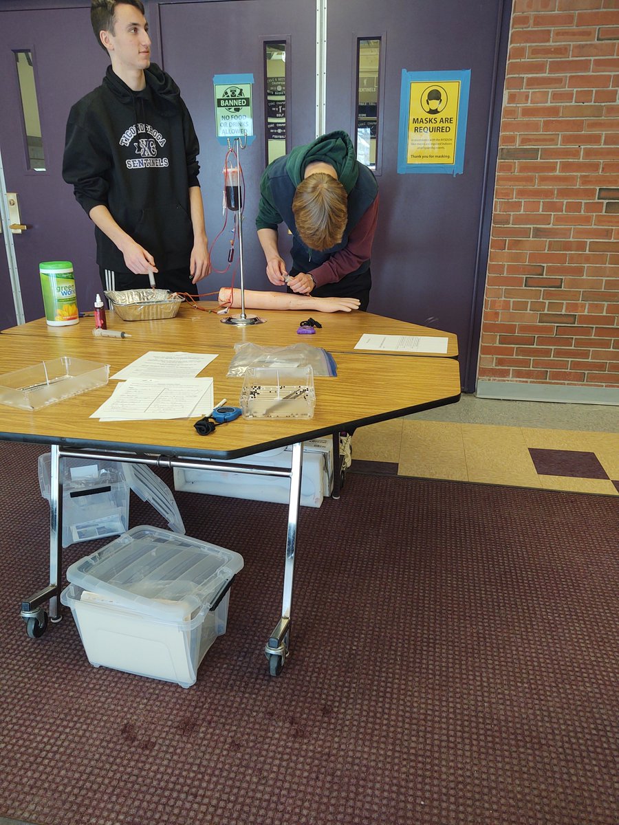 BrilliantCFES's tweet photo. #STEM activities at Ticonderoga CSD!

#gearup https://t.co/1D12xUqJSw