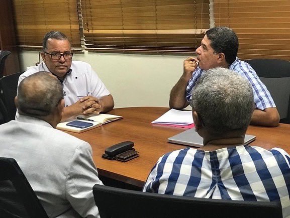 RdProgana's tweet photo. Reunión para lograr acuerdo de colaboración a favor de la #ganaderíadominicana entre #progana y @Conaleche, también estuvo presente @APROLECHERD
.
@NCBACLUSA @USDA https://t.co/wzO0MjC5K1