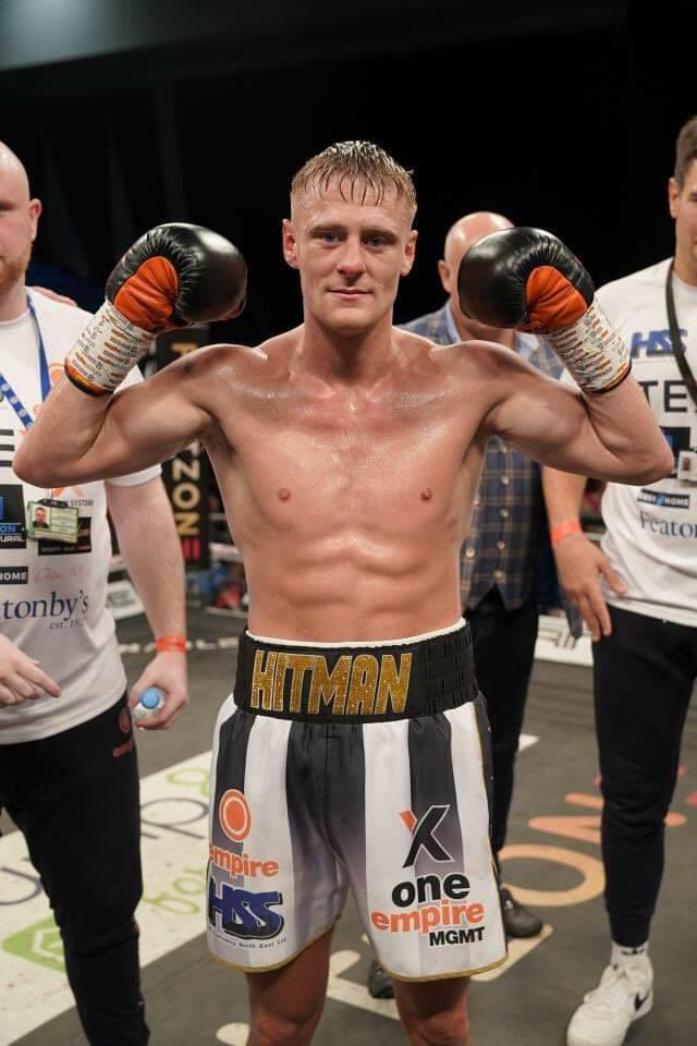 🥊👀👉 Future star was sick in his 1st bout! Find out more about.@HitmanHodgson ahead of Saturday’s #newcastle show dennishobson.co.uk watch LIVE/FREE on .@fightzonetv fightzone.uk/signup #boxing .@Glenn_McCrory .@stevelillis .@DomMcGuinness1 .@asifvali .@BritBoxingBlog