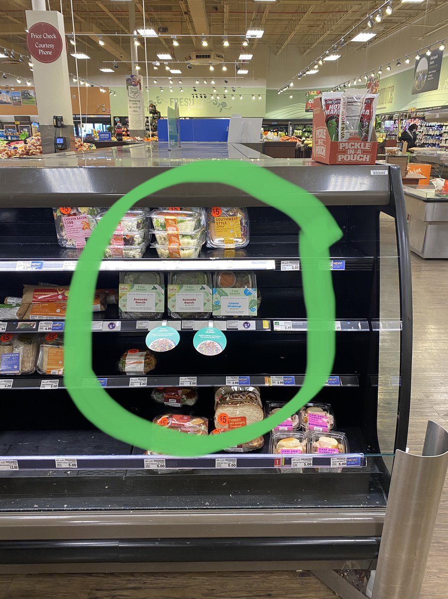 drivecapital's tweet photo. Salads farmed by @eatfifthseason robots are now available at all Columbus Krogers locations. https://t.co/DjbTdowEZo