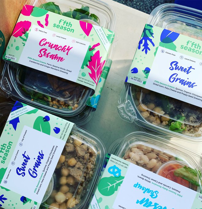 drivecapital's tweet photo. Salads farmed by @eatfifthseason robots are now available at all Columbus Krogers locations. https://t.co/DjbTdowEZo
