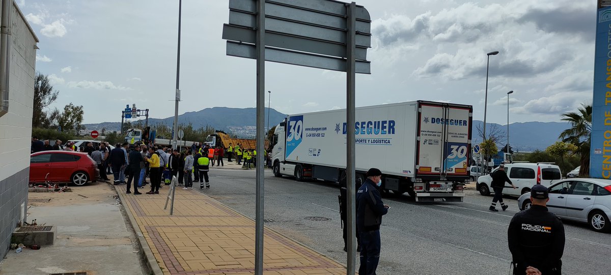 MASBIRRA's tweet image. #HuelgaTransporte CTM de Málaga @SocialDrive_es