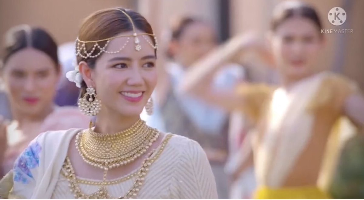 modeimm's tweet photo. โอ้ยยยยยยย ปลื้มใจกับความส๊วยสวยของน้องงงงงง สวยมากลูกเอ๊ยยยยยย หลงมากกกกกกกไม่ไหวววว #ริชชี่อรเณศ #สิเน่หาส่าหรีตอนจบ https://t.co/KHrQH942cr