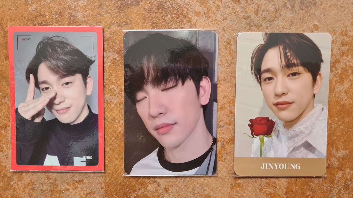 RomeritoAna's tweet photo. Vendo photocards de Mark, Jinyoung, Bambam, Youngjae y Yugyeom del grupo Got7. Todas mks pc estan forradas para que no sufran daños. Precio individual 5 euros. Interesados DM. Rt para difusión ☺☺☺ https://t.co/EQuroQAcHU