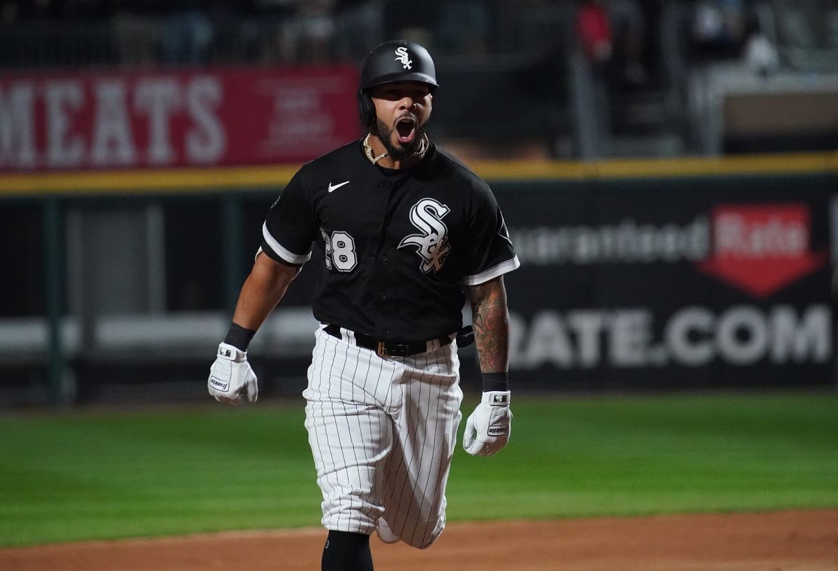 ChuckGarfien's tweet photo. Why did Kendall Graveman sign with the White Sox?  This was one big reason:

“People would ask me about the postseason. I said the best atmosphere was in Chicago. The Blackout Game.”

Graveman’s must-listen interview on the White Sox Talk Podcast. 🎙🎧

https://t.co/NZkLwcnL8Y https://t.co/HGQDf5c4LP