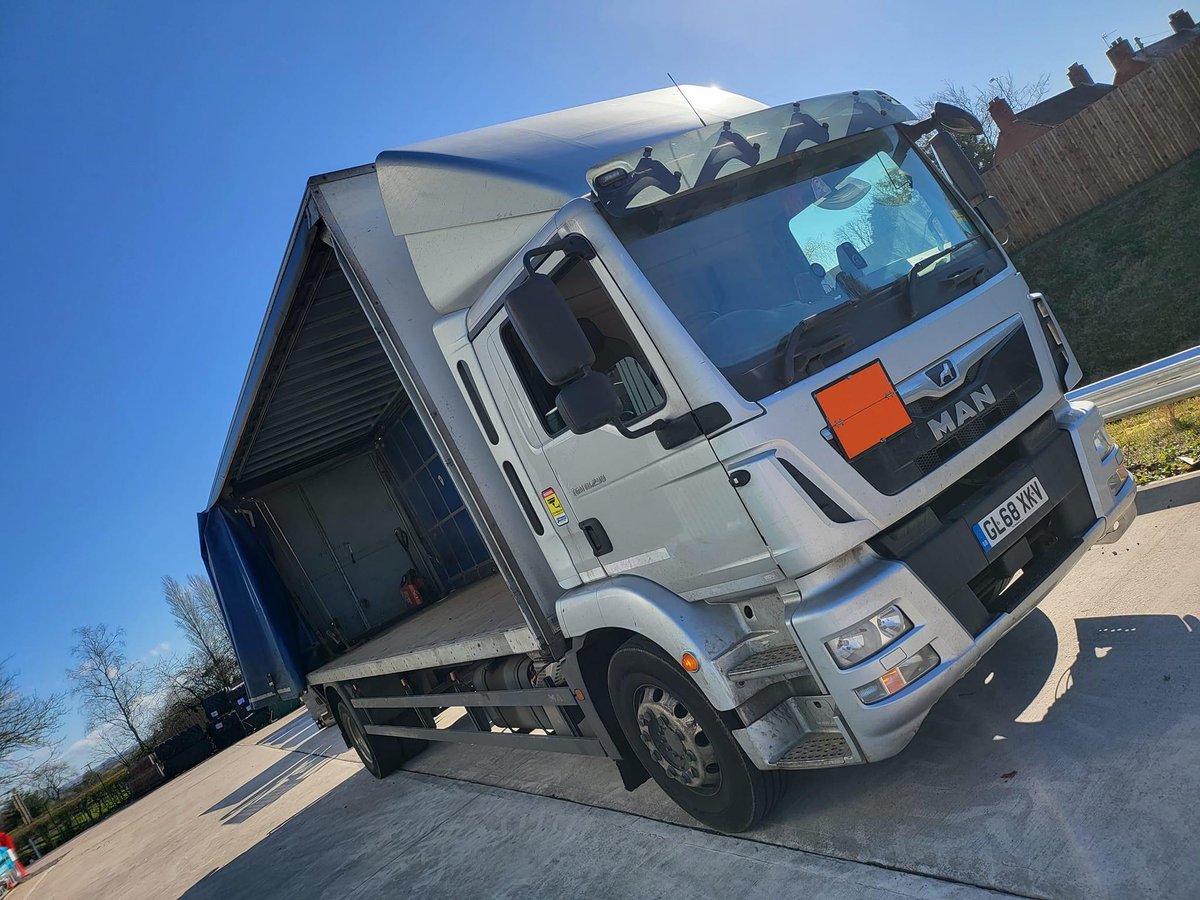 One of our drivers had a trip up to Derby today to deliver an 18T special for one of our customers ! #haulage